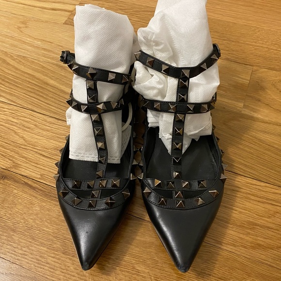 VALENTINO ROCKSTUDS!!! - Picture 2 of 10